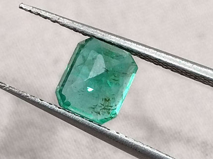 Certified 1.29ct Zambian Natural Emerald, Excellent Luster, Minor Oiled Stone