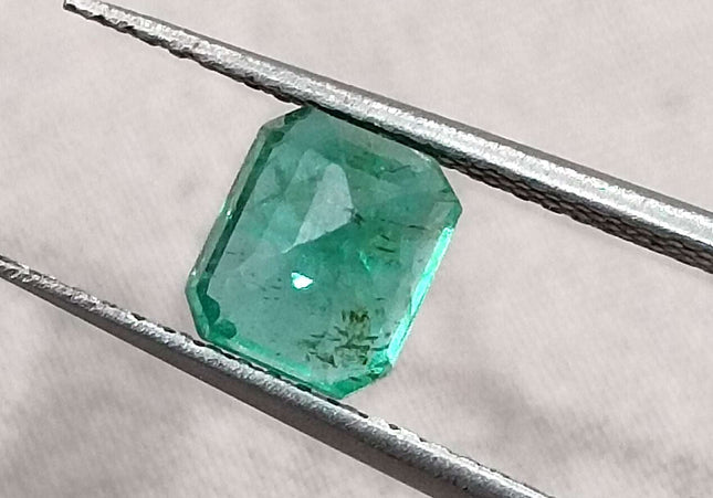 GSI Certified 1.29ct Medium Deep Green Zambian Emerald Minor Clarity Enhanced Loose Gemstone