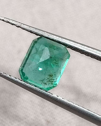 GSI Certified 1.29ct Medium Deep Green Zambian Emerald Minor Clarity Enhanced Loose Gemstone
