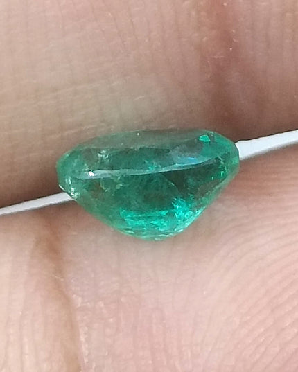 GSI USA Certified 1.31ct Medium Light Shamrock Green Zambian Emerald Minor Oiled Loose Gemstone
