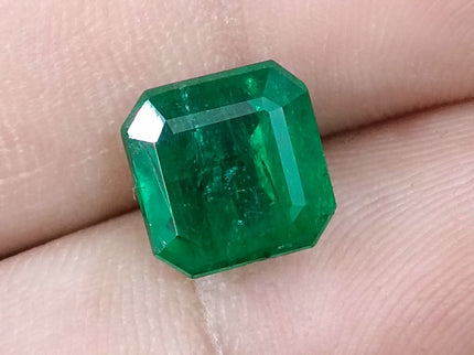 4.78ct Exceptional Top Vivid Green Zambian Emerald, Certified Natural Octagon Cut Loose Gemstone
