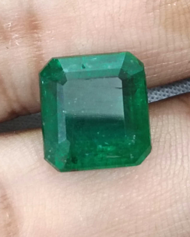 7.62ct Deep Vivid Green Zambian Emerald, Natural Gemstone