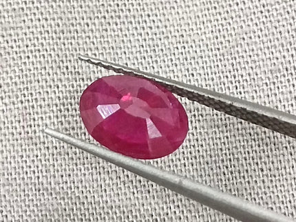 GSI Certified 1.10ct Deep Maroon Red Ruby, Untreated
