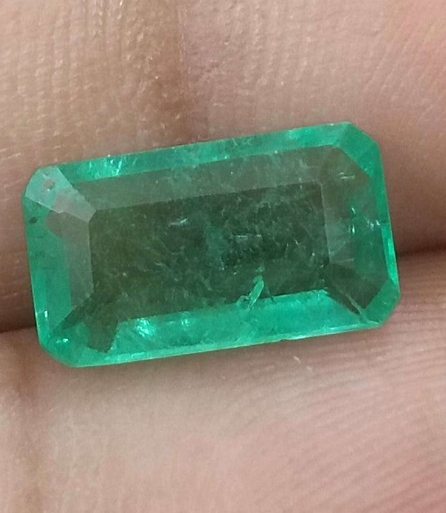 Zambian Emerald 2.74ct Certified Natural Medium Light Green Octagon Cut Loose Stone