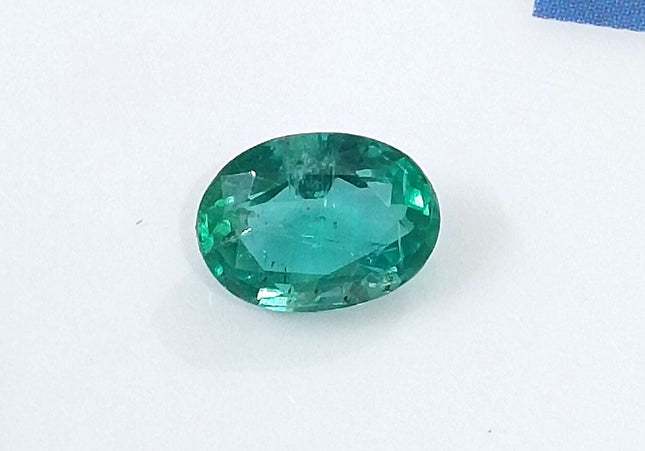 GSI Certified 1.44ct Medium Shamrock Green Natural Zambian Emerald Minor Oiled Loose Gemstone