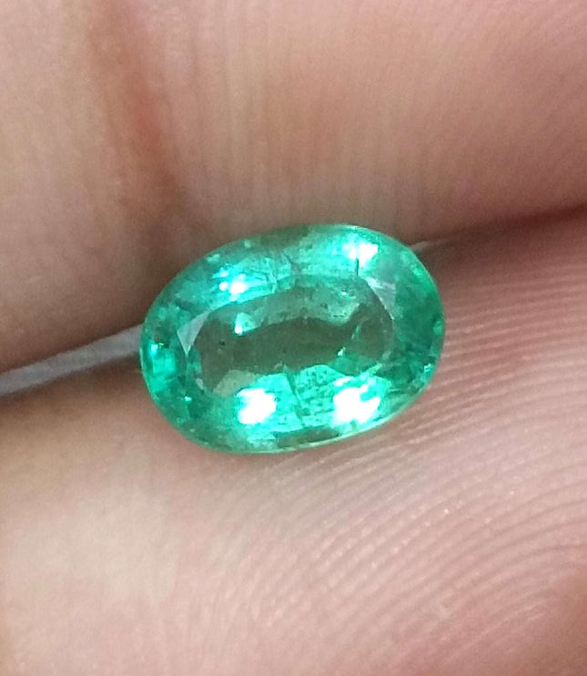 1.38ct Certified Zambian Natural Emerald.