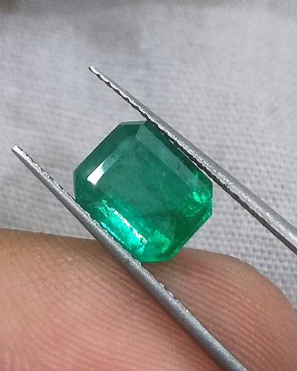 GSI Certified 2.38ct Vivid Deep Golden Green Natural Zambian Emerald