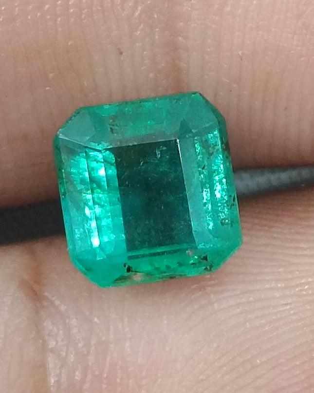 GSI Certified 2.61ct Medium Green Zambian Emerald, Natural Gemstone