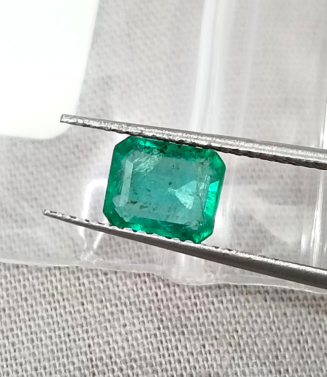 Certified 1.15ct Natural Zambian Emerald Stone.
