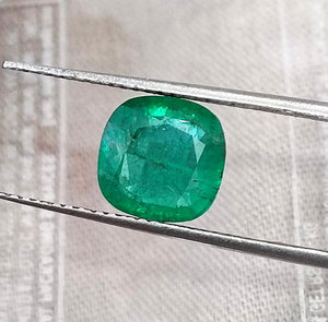 Emerald Natural 1.95ct Zambia Minor Oiled SGL Certified Cushion Cut Loose Gemstone