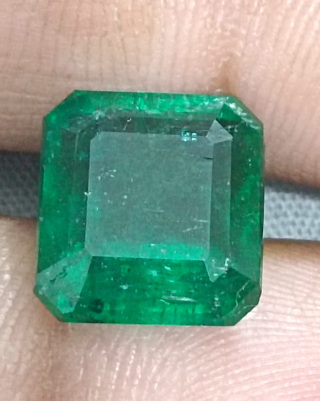 7.62ct Deep Vivid Green Zambian Emerald, Natural Gemstone