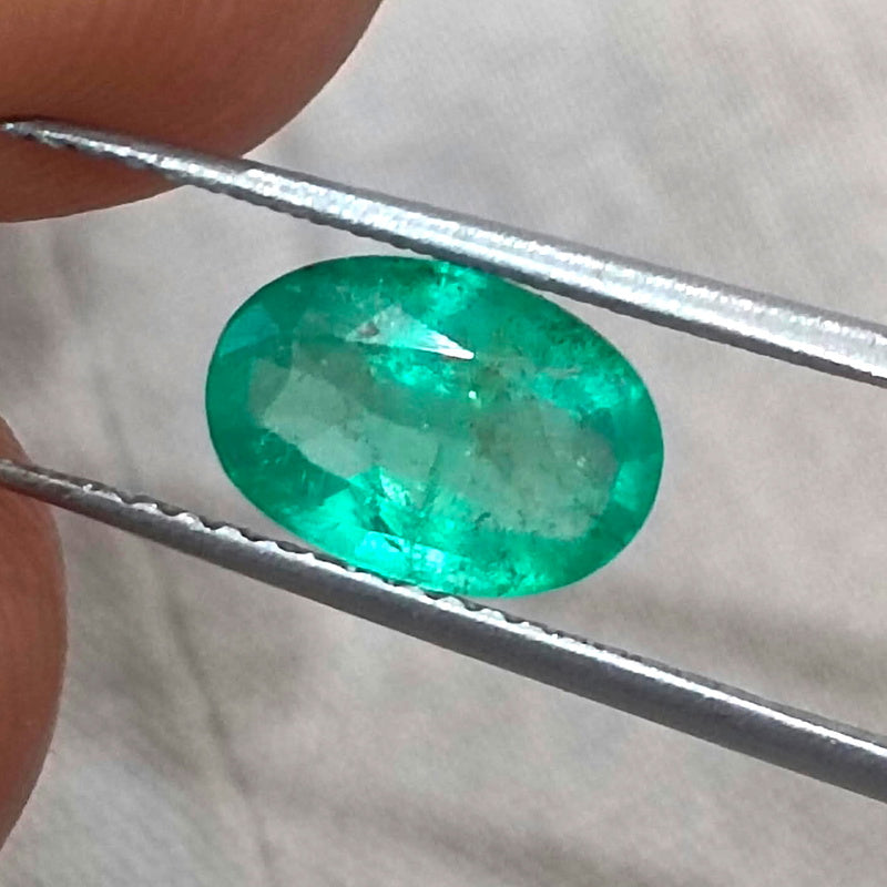 1.36ct Natural Emerald Medium Velvet Green Zambian Oval Cut Loose Gemstone