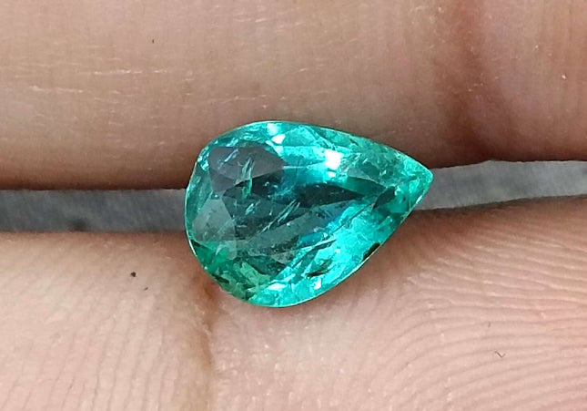GSI Certified 1.15ct Medium Green Zambian Emerald Minor Oiled Loose Gemstone