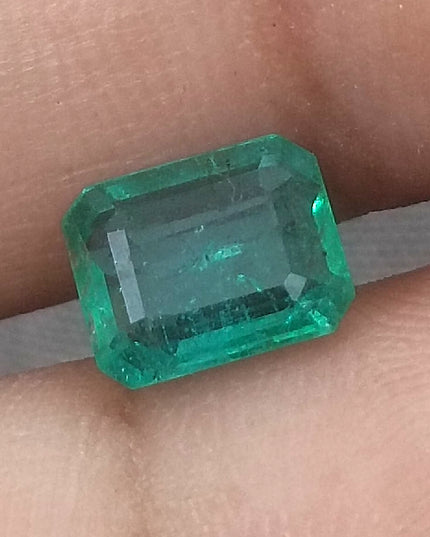 GSI USA Certified 1.39ct Medium Green Natural Zambian Minor Oiled Loose Gemstone