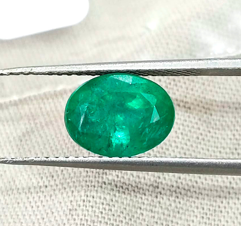 2.31ct Natural Emerald Deep Glass Green Zambia Minor oil SGL Certified Gemstone