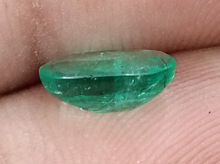 1.36ct Natural Emerald Medium Velvet Green Zambian Oval Cut Loose Gemstone