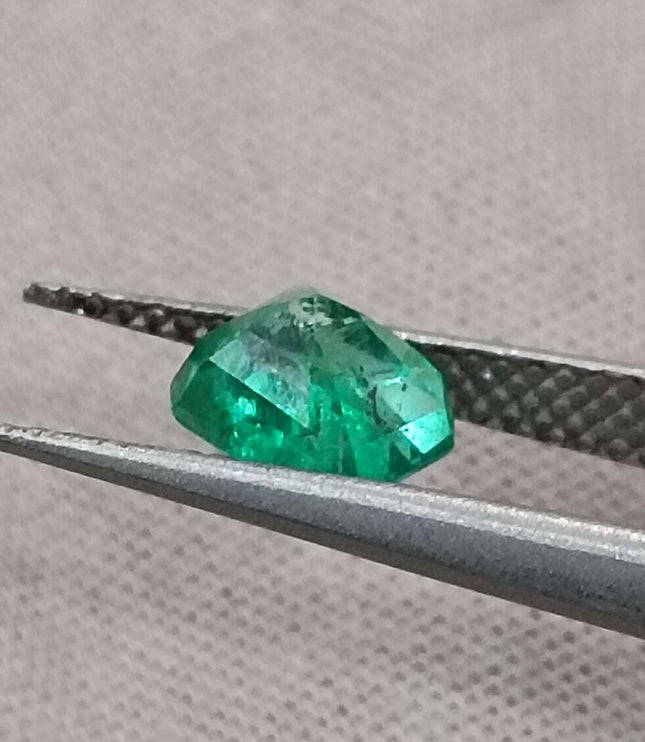 1.06ct Natural Zambian Emerald, Certified Minor Oiled Loose Gemstone