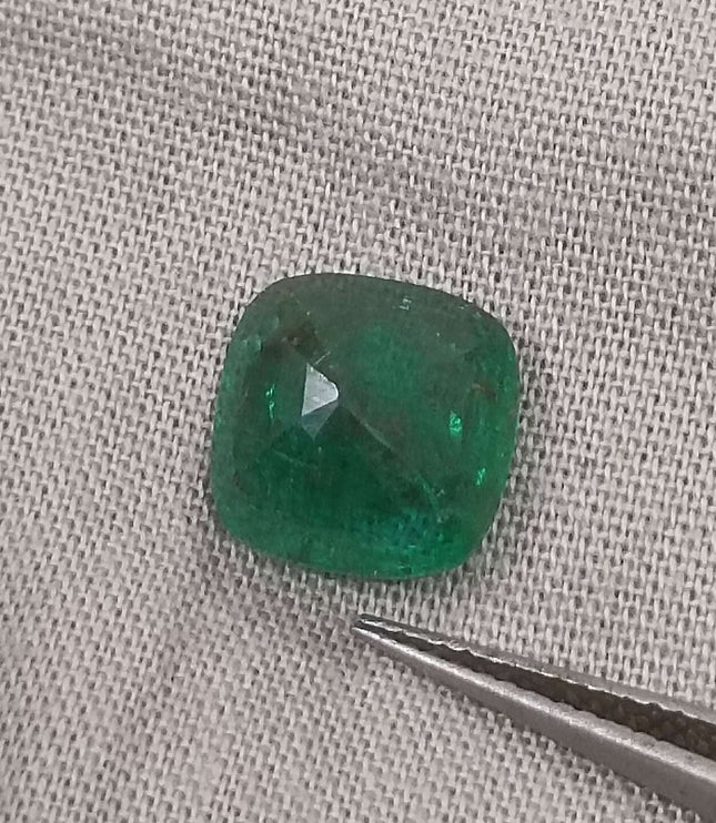 3.38ct Certified Zambian Emerald, Deep Vivid Green Gemstone.