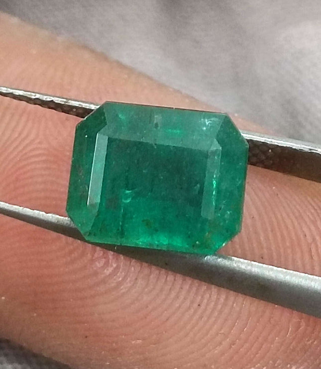 Certified 2.86ct Natural Zambian Emerald, Deep Forest Green Gemstone.