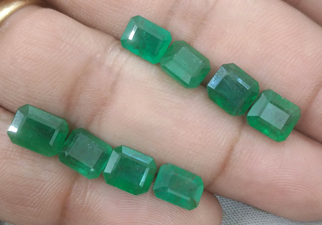 14.54ct Vivid to Deep Green Natural Emerald parcel earth mined loose Gemstones