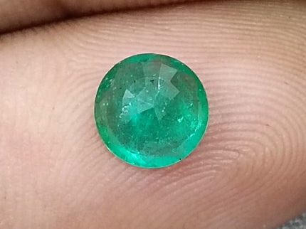 Zambian Emerald 1.00ct Certified Natural Medium Bright Shamrock Green Round Cut Gemstone