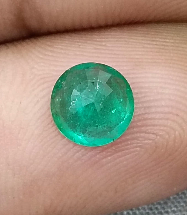Zambian Emerald 1.00ct Certified Natural Medium Bright Shamrock Green Round Cut Gemstone
