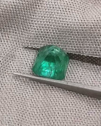 1.46ct GSI Certified Vivid Green Zambian Emerald Minor Oiled Loose Gemstone