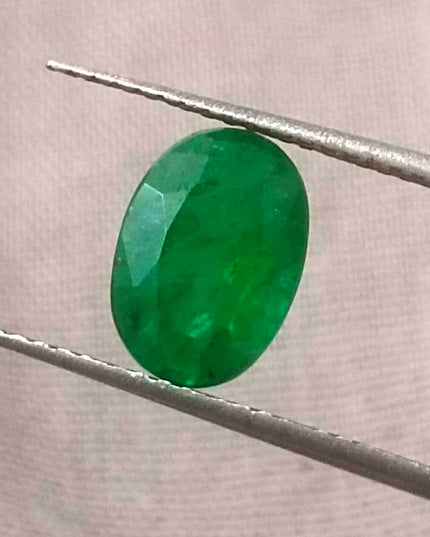 1.72ct GSI Certified Vivid Green Oval Cut Zambian Emerald Minor Oiled Loose Gemstone