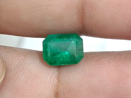 2.37ct Natural Emerald Zambia Deep Pure Green Octagon Vut Gemstone