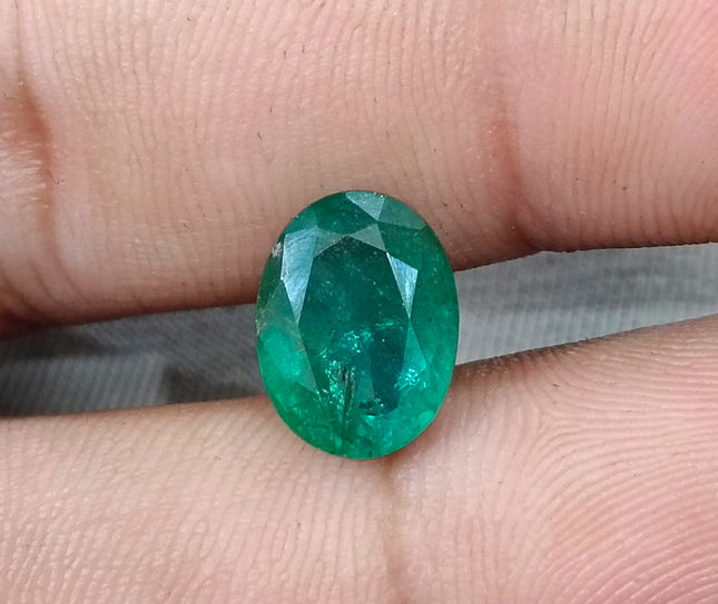 Natural Emerald 3.82ct Certified Zambian Medium Green Oval Cut Loose Stone