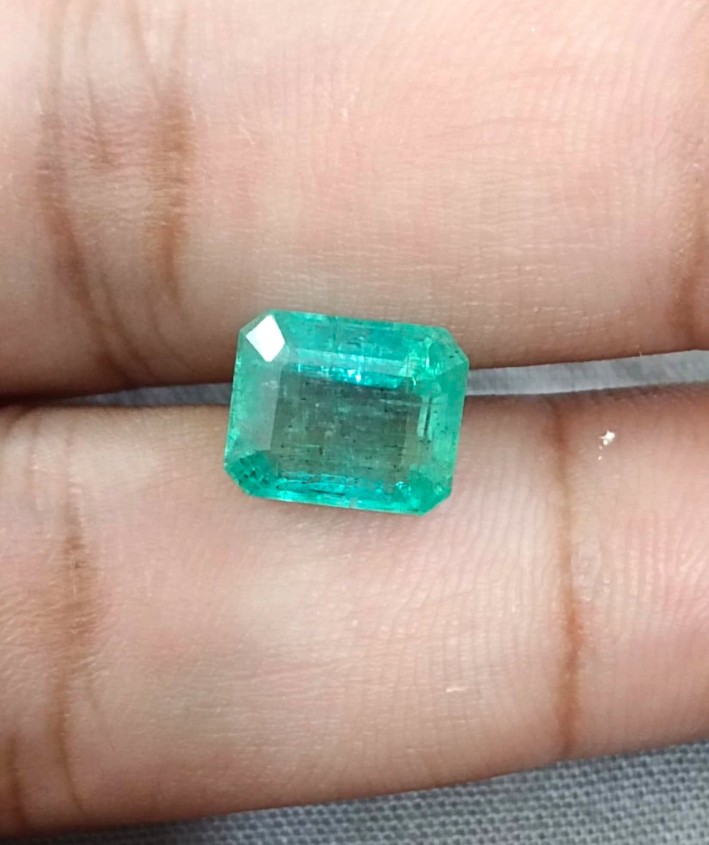 3.81ct Zambian Emerald , 100% Natural Gem