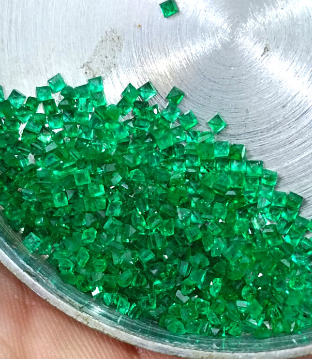 Emerald Lot Calibrated 15.42ct Princess Cut Vivid Medium Deep Green Gemstones