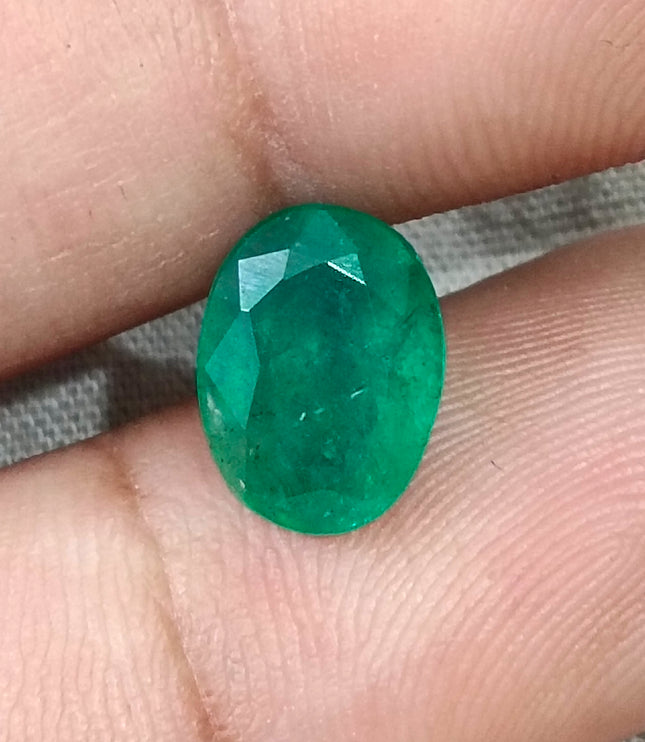 2.73ct Natural Emerald Deep Velvet Green Oval Cut Zambian SGL Certified Gemstone