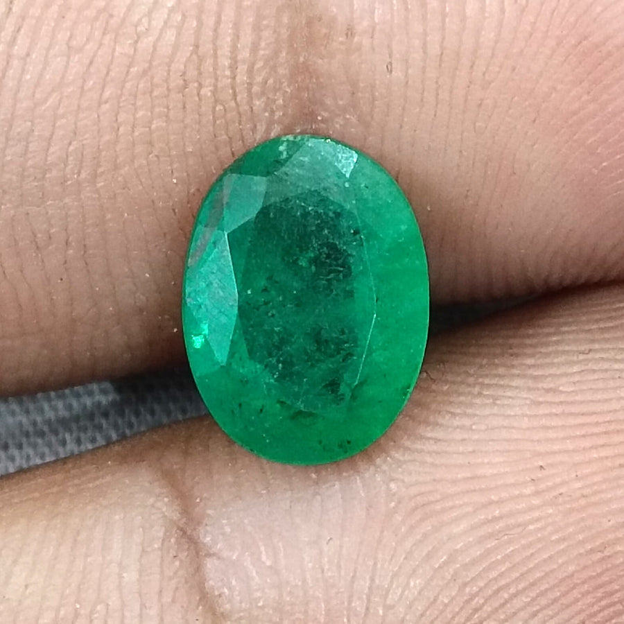 Grass Green Zambian Emerald 3.00ct Natural Certified Oval Cut Loose Gemstone
