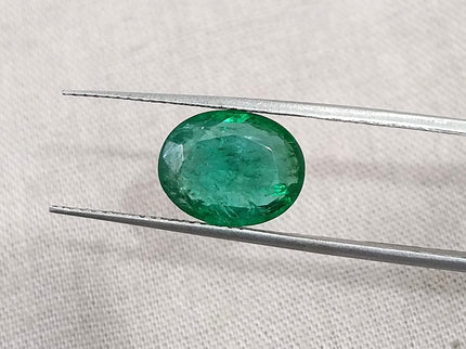 2.81ct Natural Emerald SGL Certified Zambian Deep Pure Green Oval Cut Gemstone