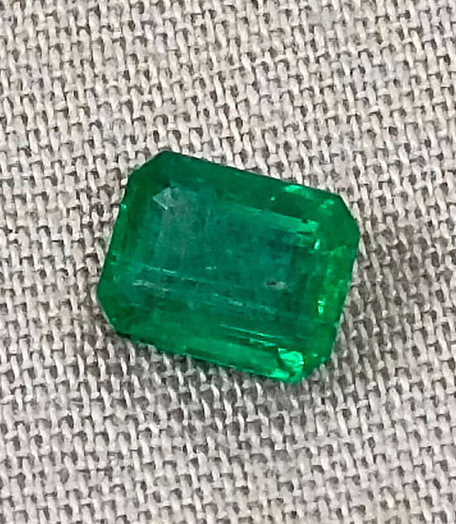 Natural Emerald 0.91ct Certified Zambian Origin Octagon cut Stone