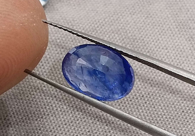 4.01ct Royal blue sapphire Sri Lanka origin natural only heated loose gemstone