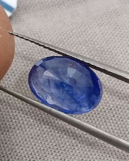 4.01ct Royal blue sapphire Sri Lanka origin natural only heated loose gemstone