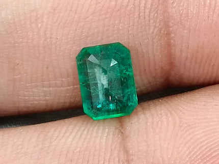 Zambian Emerald 1.67ct Medium Green Certified Natural Octagon Cut Gemstone
