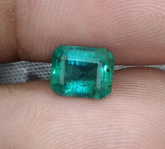 1.57ct Zambian Emerald, 100% Natural Gem