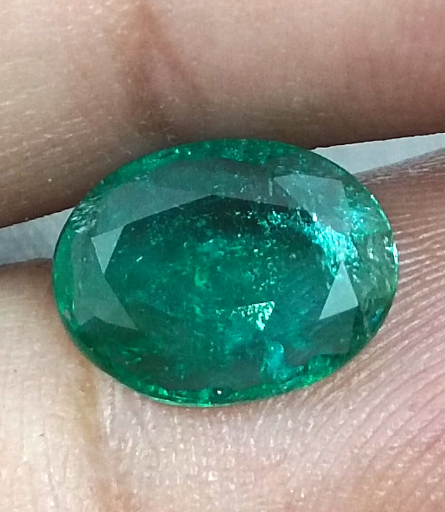 Certified 2.19ct Medium Deep Green Natural Emerald.