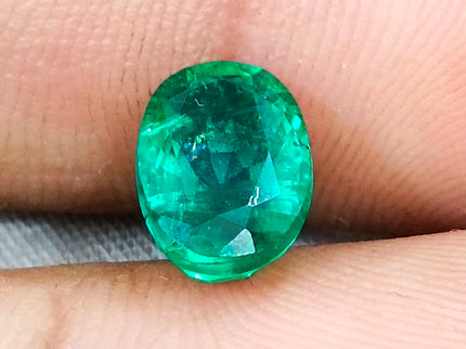 3.02ct Zambian Emerald, Certified Natural Deep Vivid Green Oval Cut Loose Gemstone