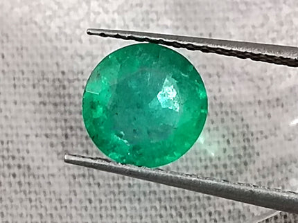 Zambian Emerald 1.00ct Certified Natural Medium Bright Shamrock Green Round Cut Gemstone