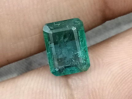 Natural Emerald 2.14ct Medium Green SGL Certified Octagon Cut Gemstone