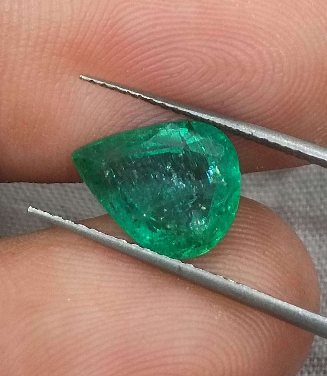 Certified 2.65ct Natural Zambian Emerald, Deep Pure Green Stone.