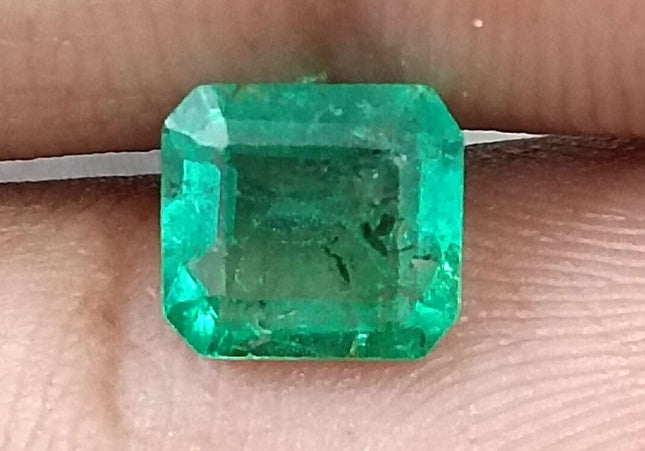 GSI Certified 1.51ct Medium Green Emerald Cut Natural Zambian Emerald Minor Oiled Loose Gemstone