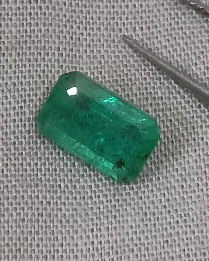 GSI Certified 1.84ct Deep Green Natural Zambian Emerald Minor Oiled Loose Gemstone