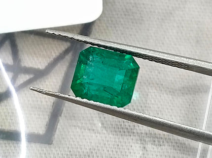2.41ct Natural Emerald Vivid Green GSI Certified Octagon Cut Gemstone