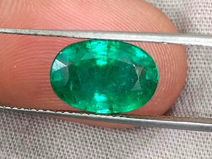 Swat Emerald 3.60ct Vivid Deep Green Natural Oval Cut Loose Gemstone