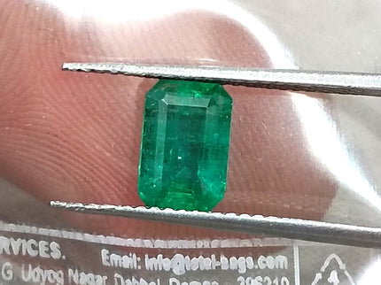 1.04ct Deep Green Natural Emerald Minor Oil Shiny Octagon Cut Gemstone